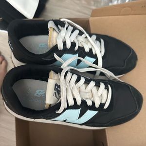 New Balance Sneakers